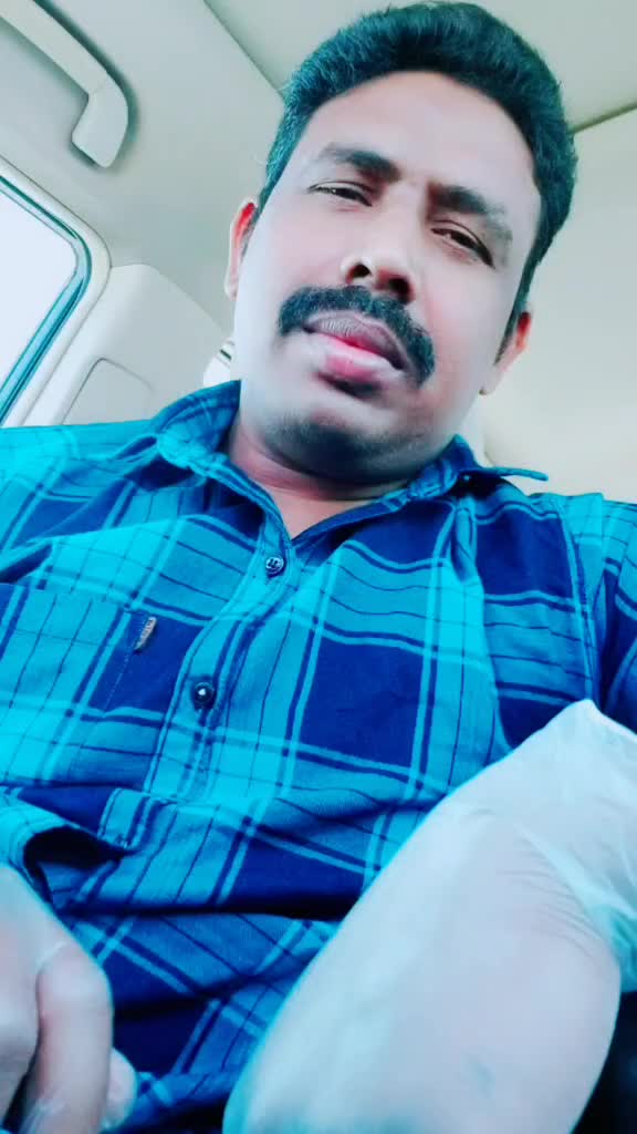 @అమలాపురం.కుర్రాడు🌹?
