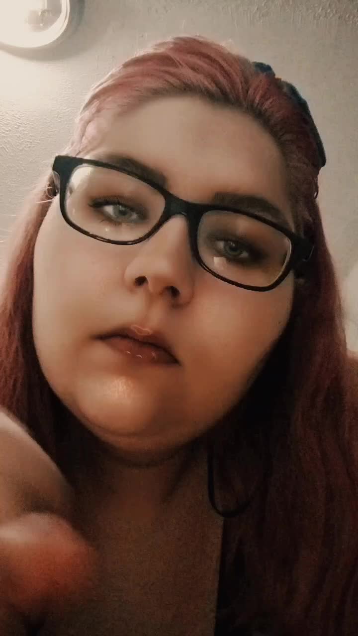 @Lachrishia R