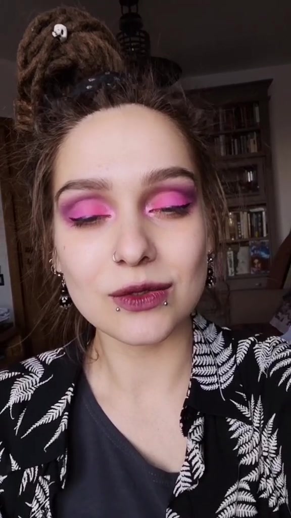 @Maria Zelenka