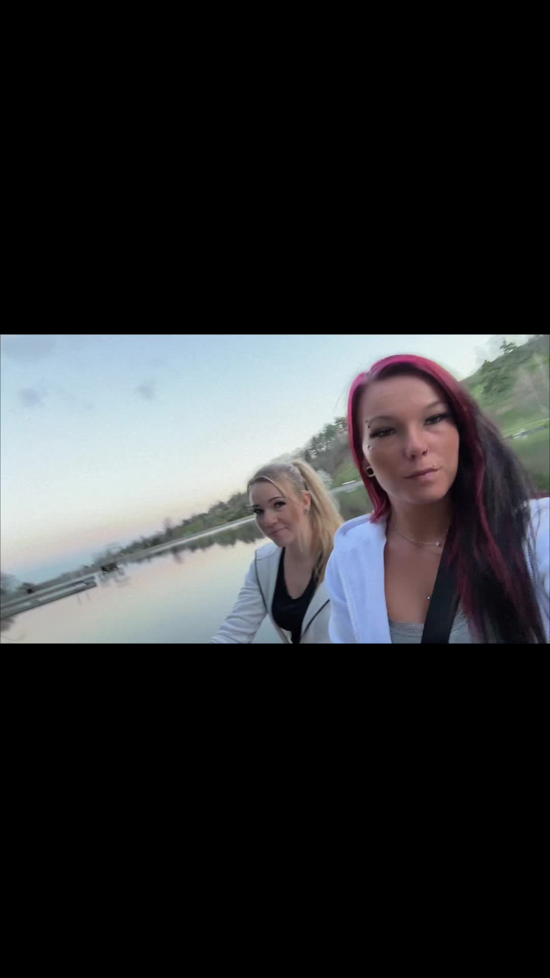@Lalaa- Twins 🫶