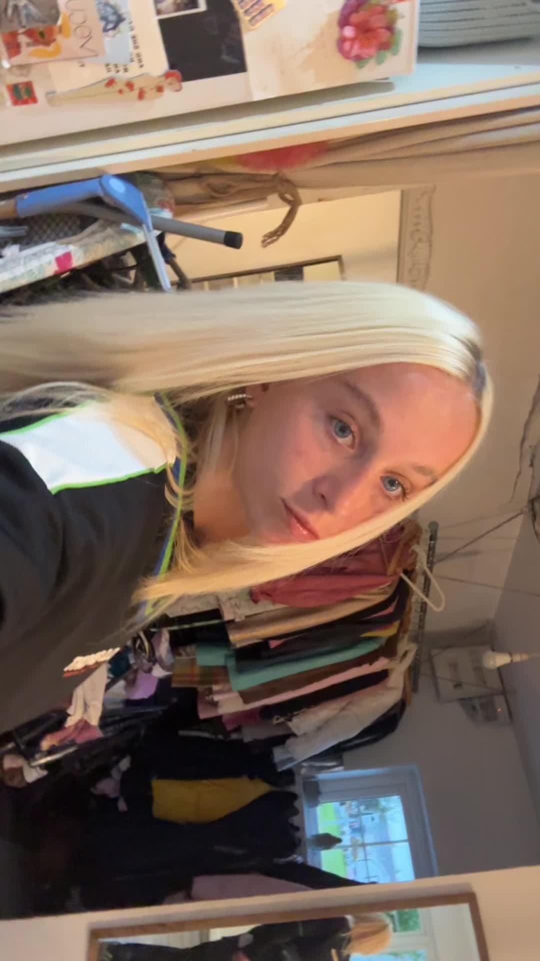@Veesizzle