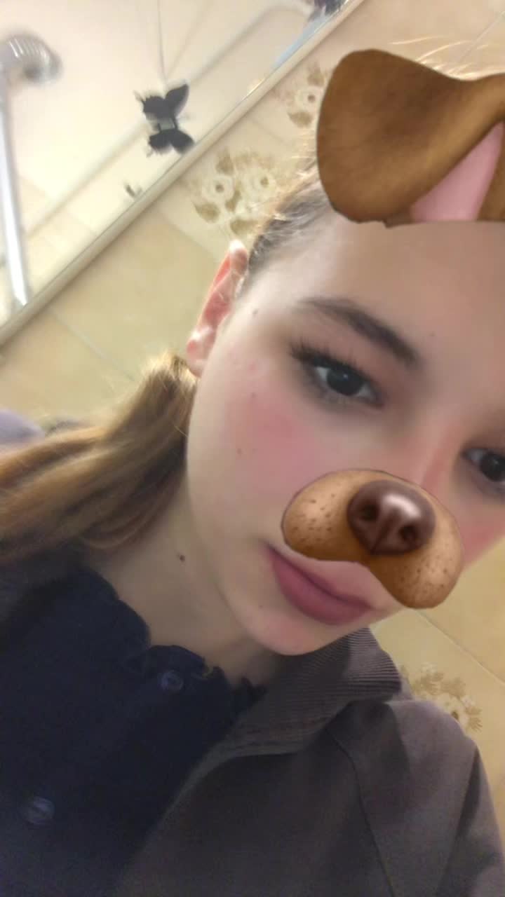 @Izabella Komaromi