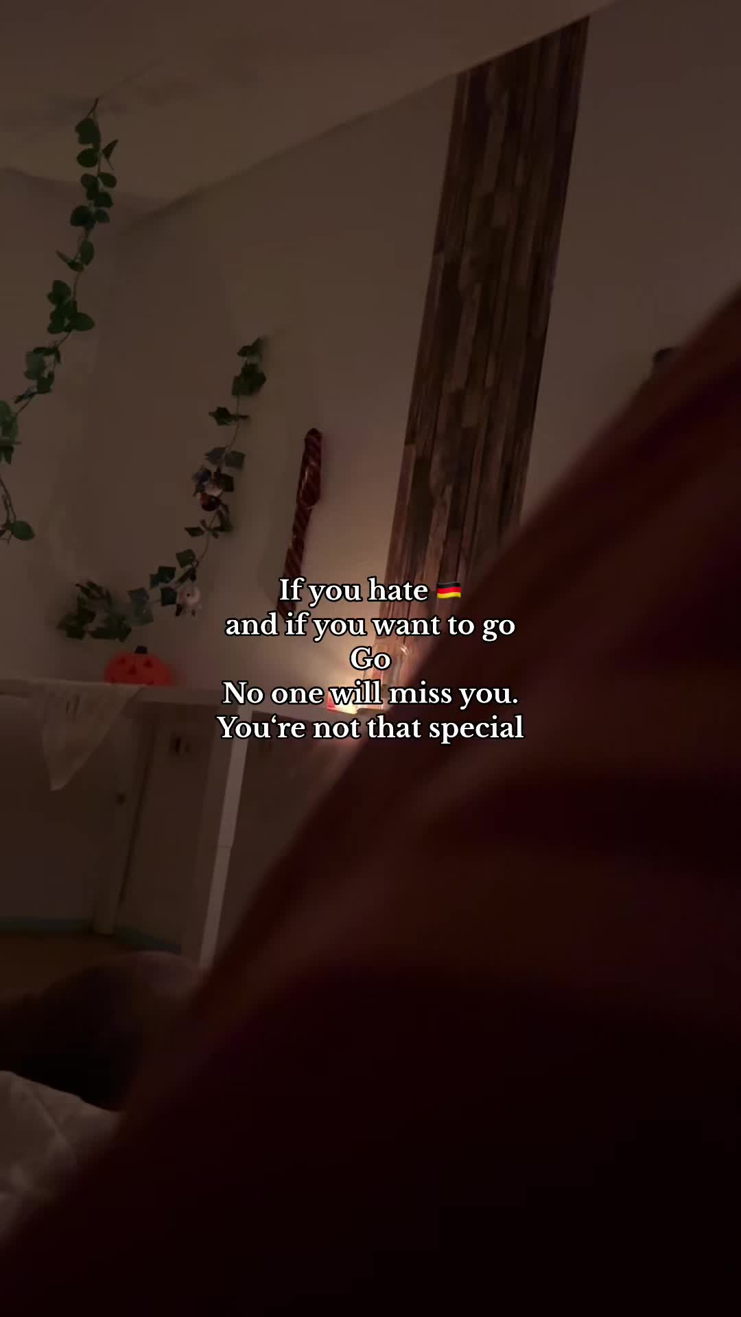@🧇ɐɹɐᴉʞ
