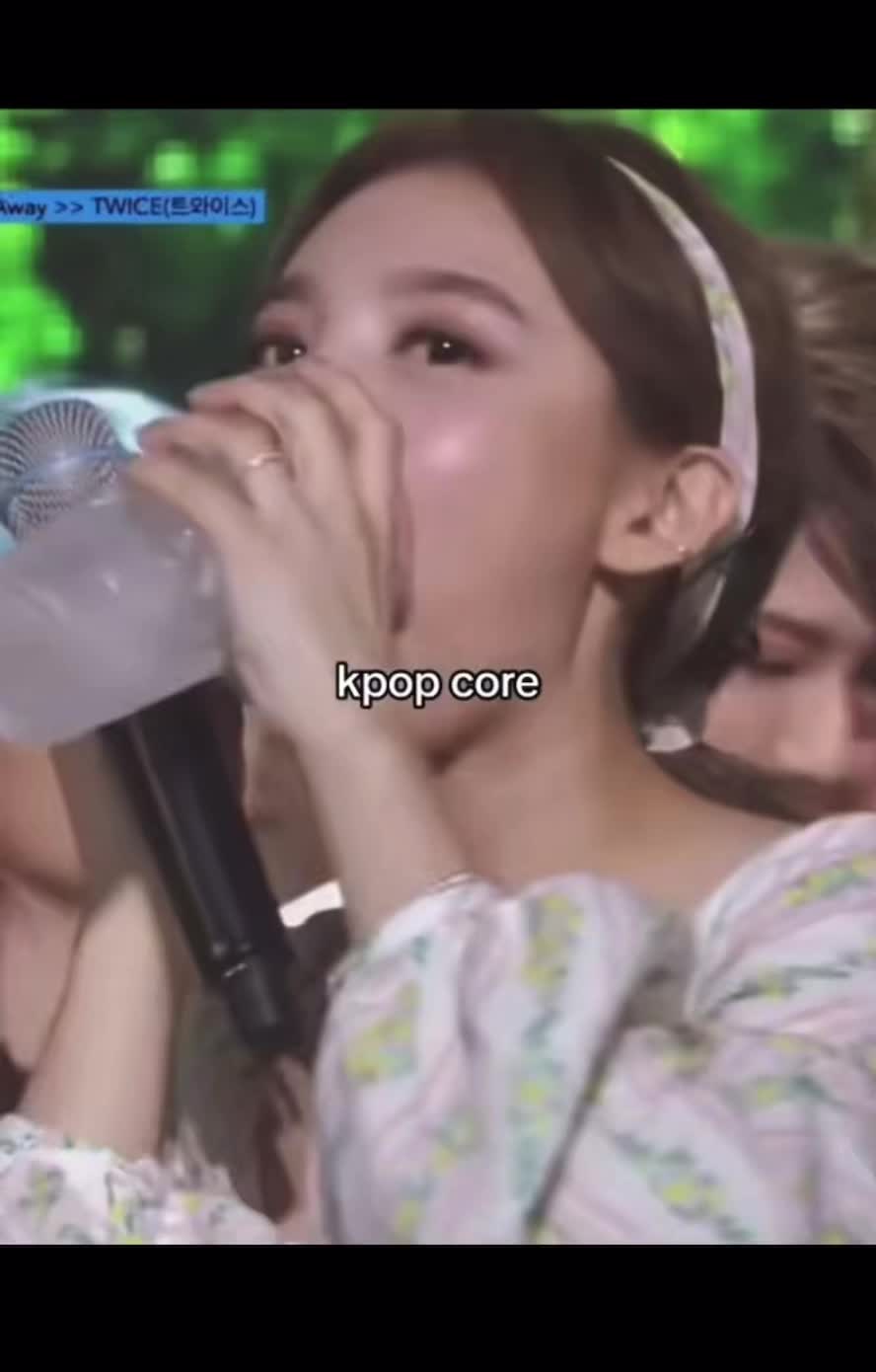 @Boop
