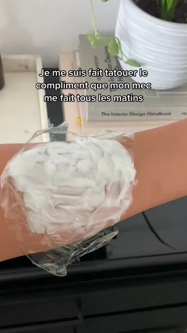 @caroline