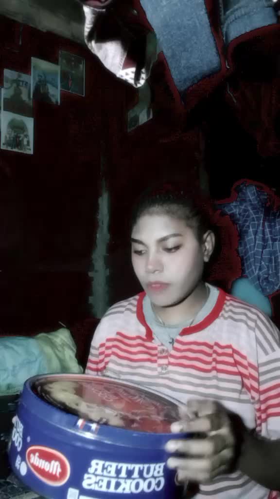 @Vhira