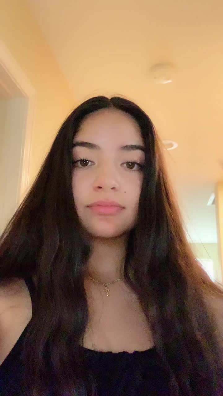 @<33🎭