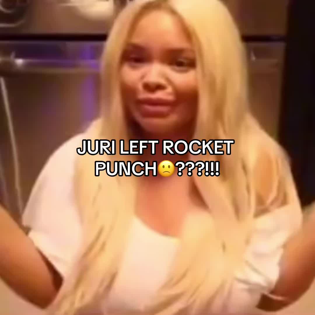 @julia  ⋆˙⟡