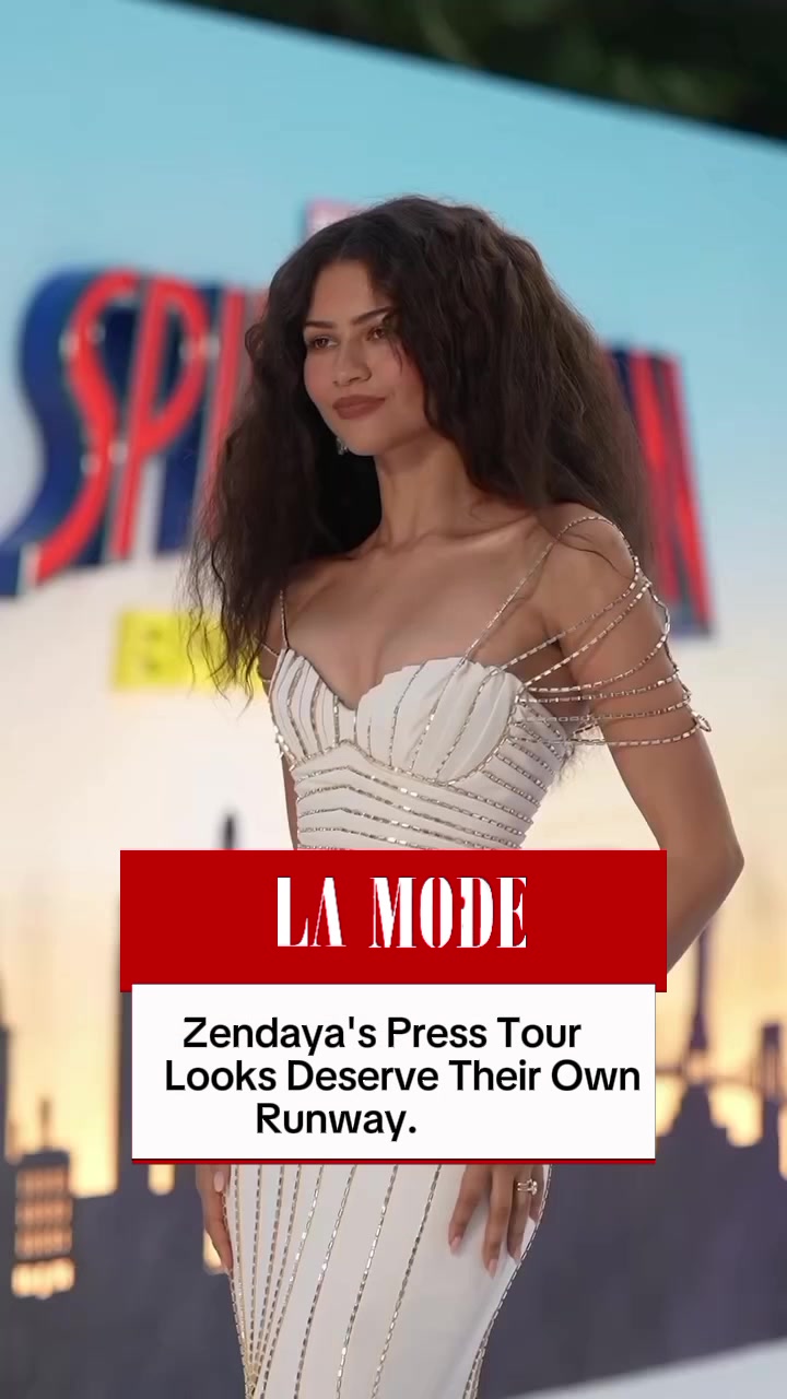 @La Mode Magazine