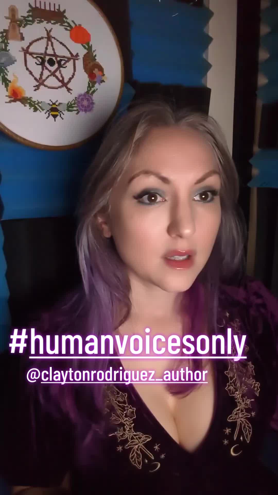 @EmilyMountVoice