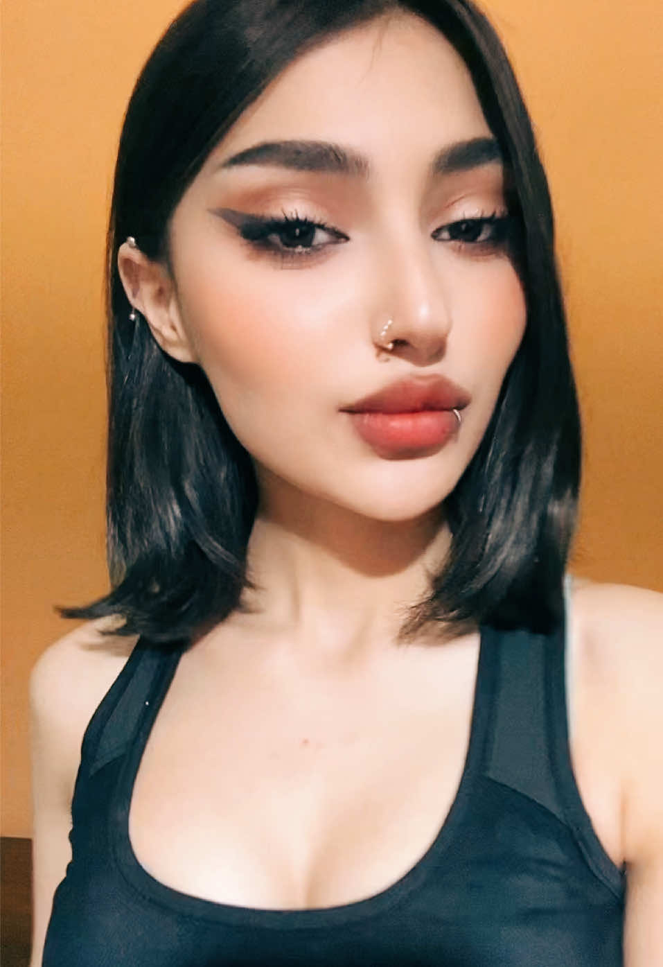 @mahak vahedi