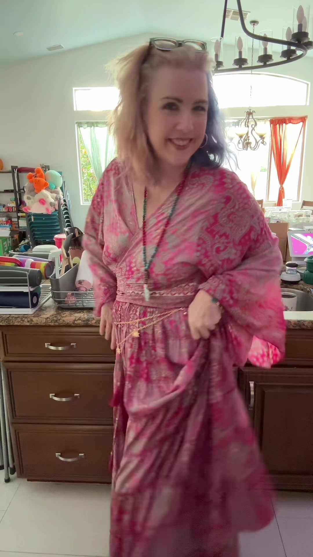 @SusieJoy 🌈/ PositivelySusie💕
