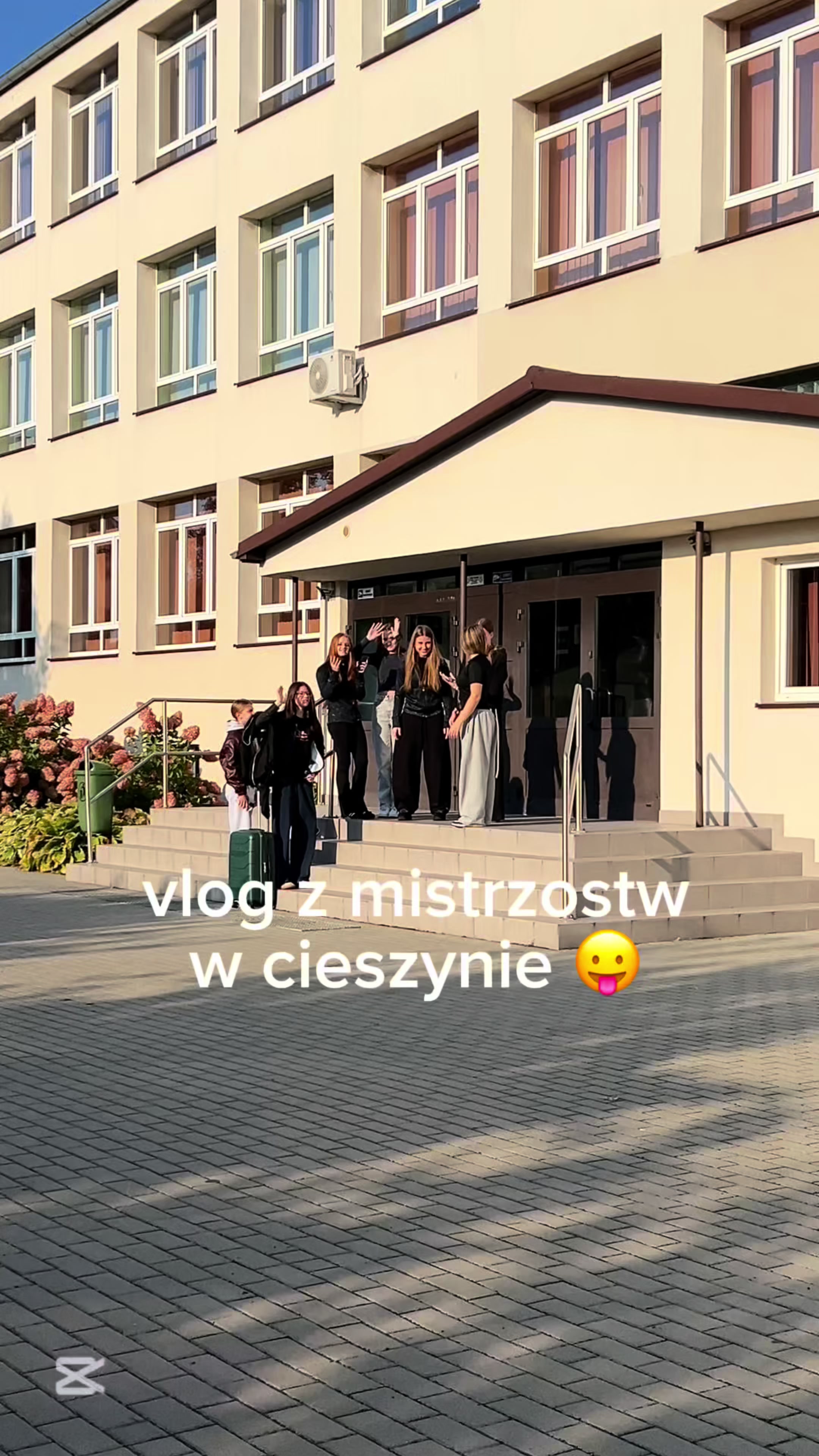 @wruszki 🧙🏿&zwj;♀️