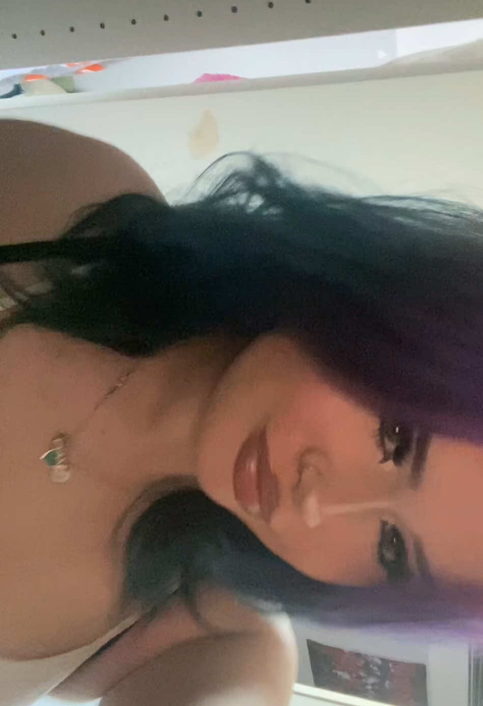 @𝐄 𖣂.