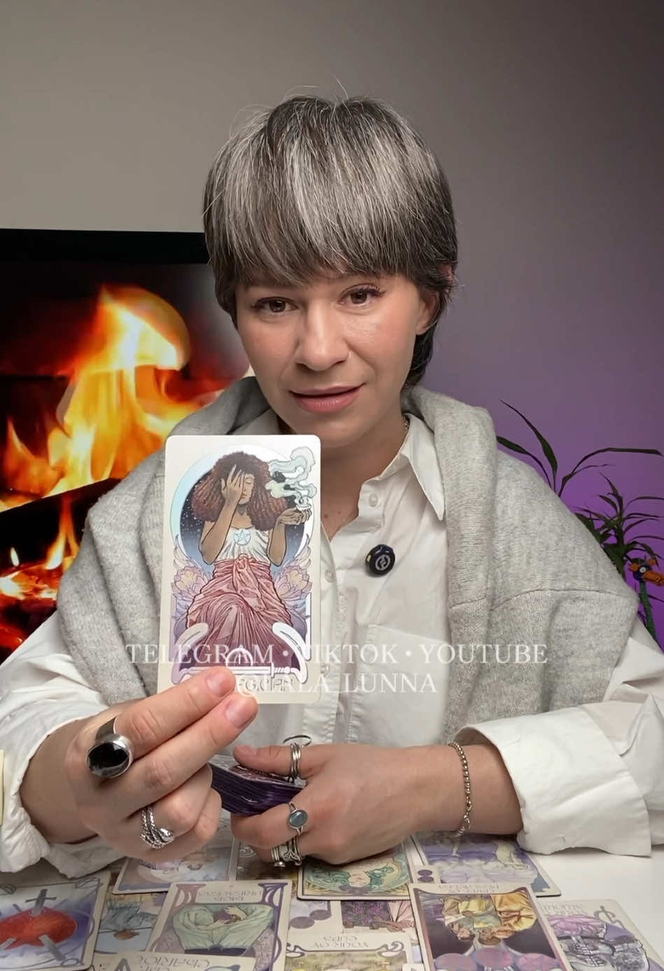 @Lala Lunna