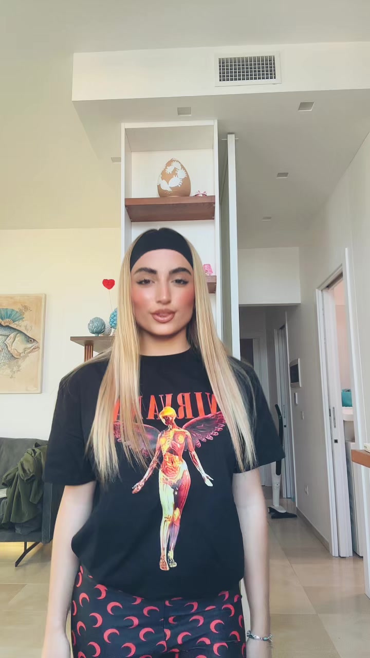 @Lucrezia