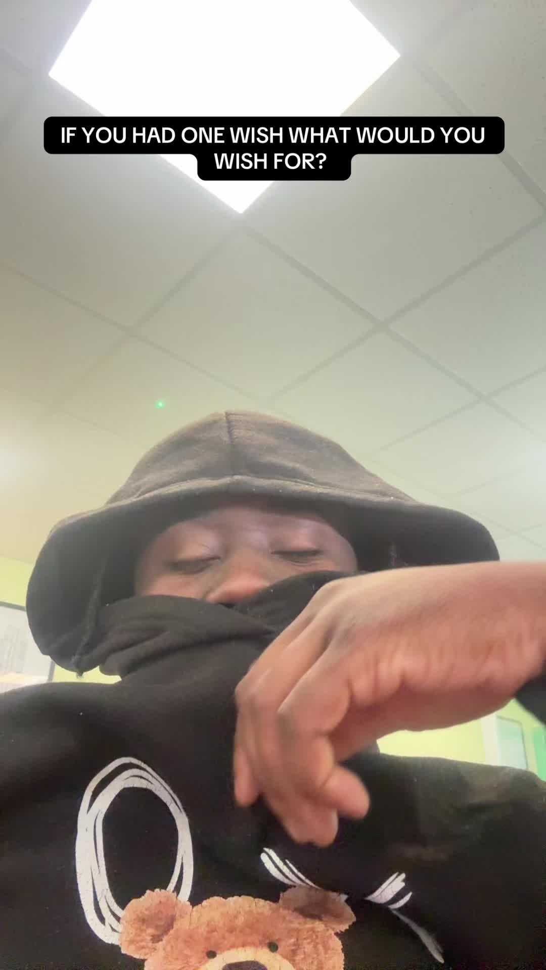 @MR HAPPY FRIDAY🕺🏾🥳