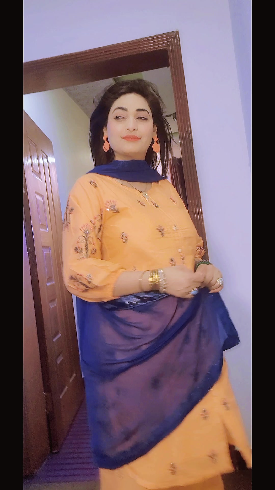 @Qamar Ali
