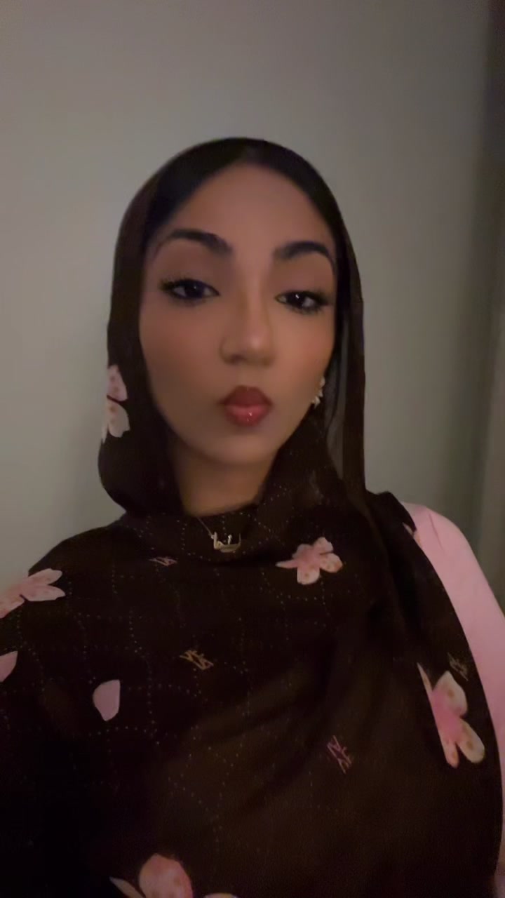 @️