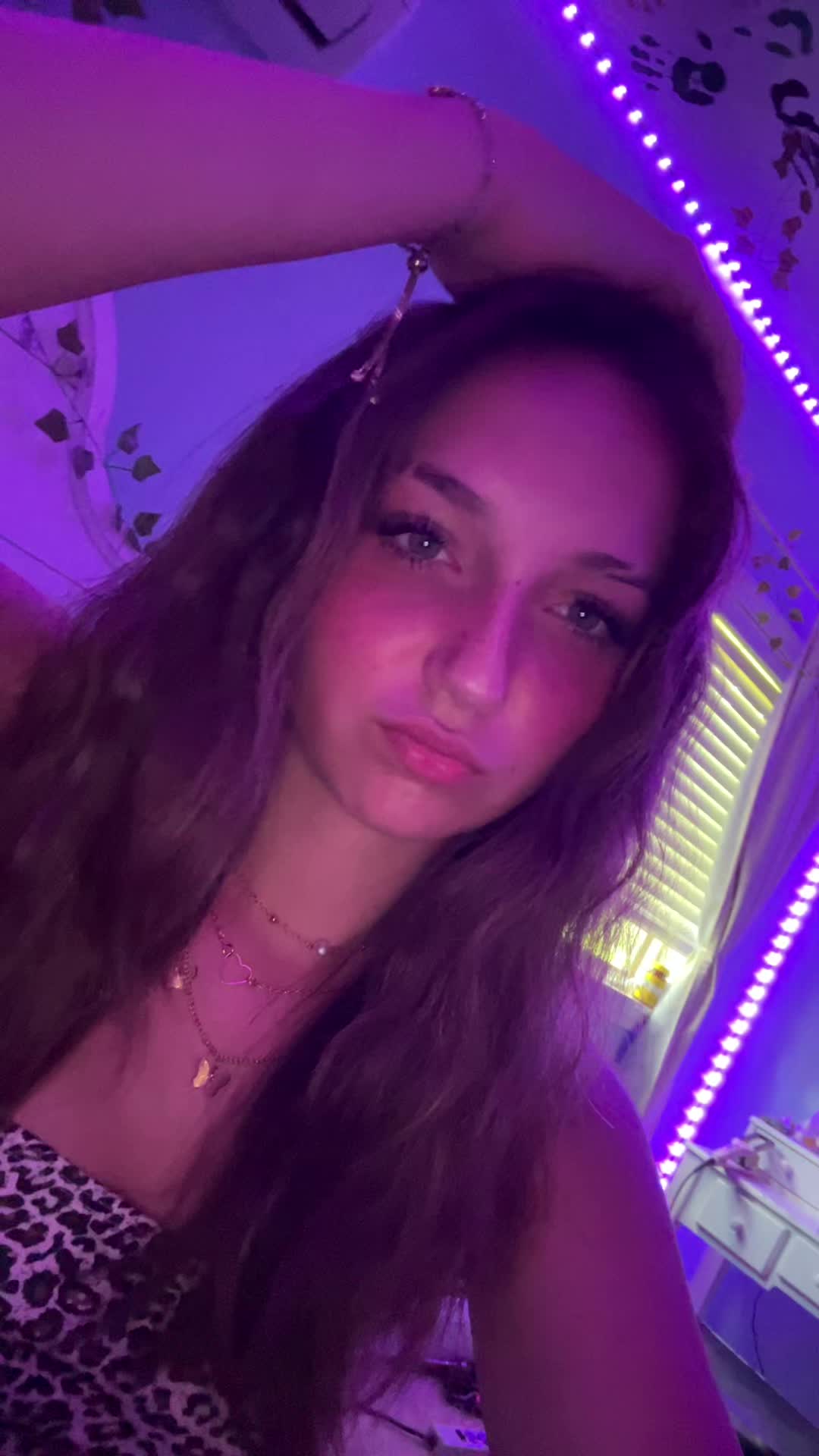 @Tinymeatball