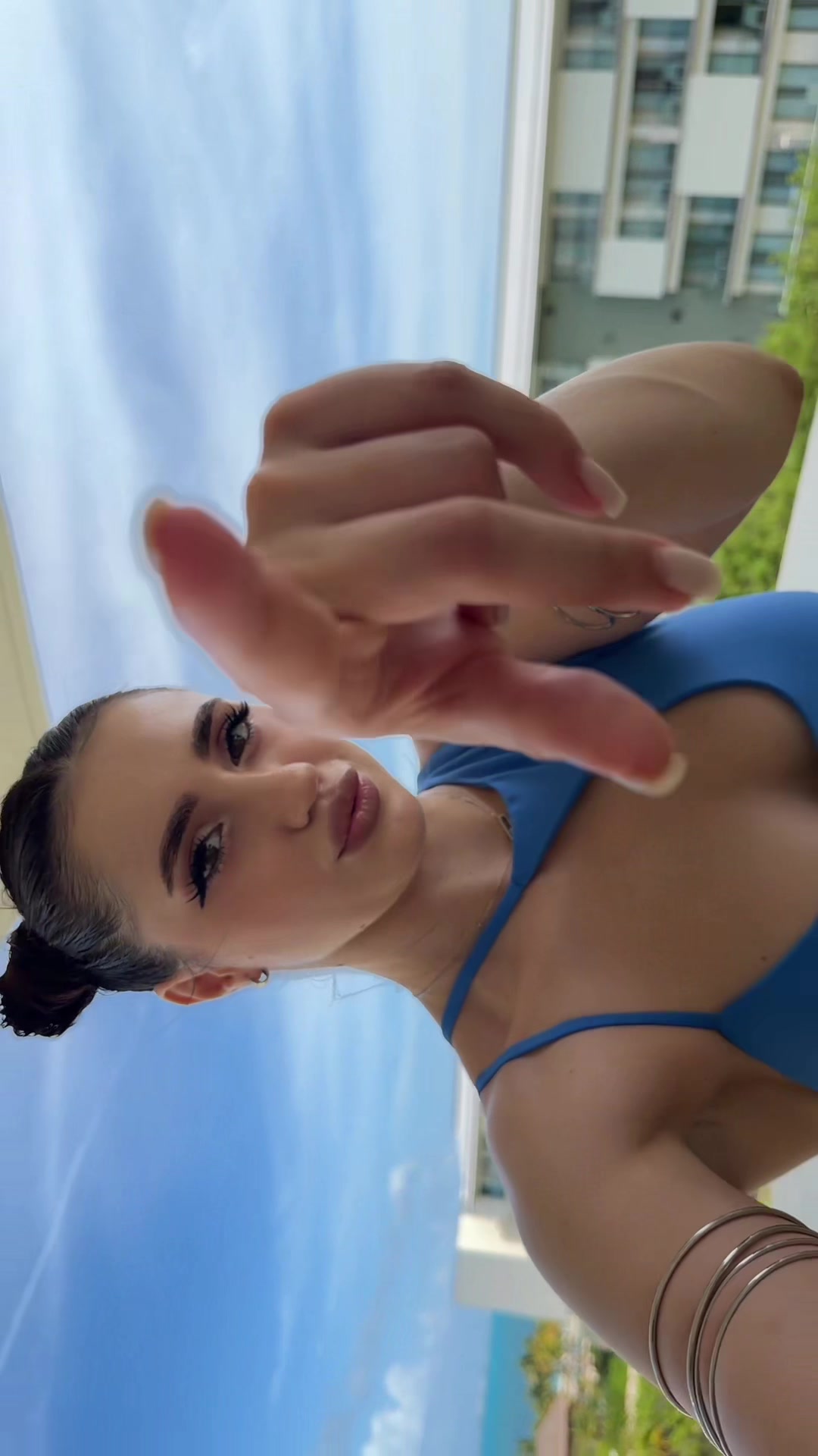 @Sttt