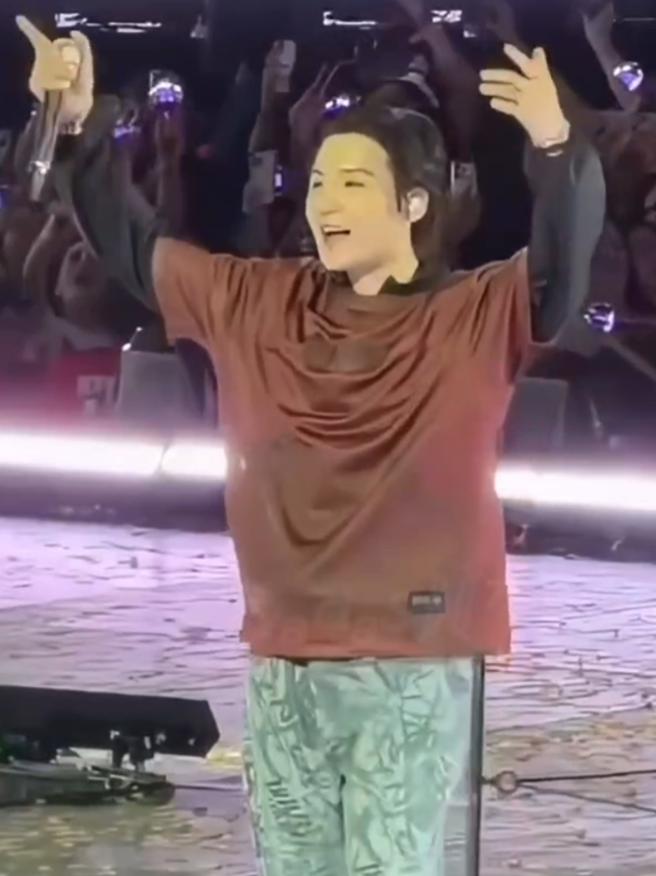 @Cโแตฅโ๐โ๐ดโญโฌLโโNโแตฃ๐โท