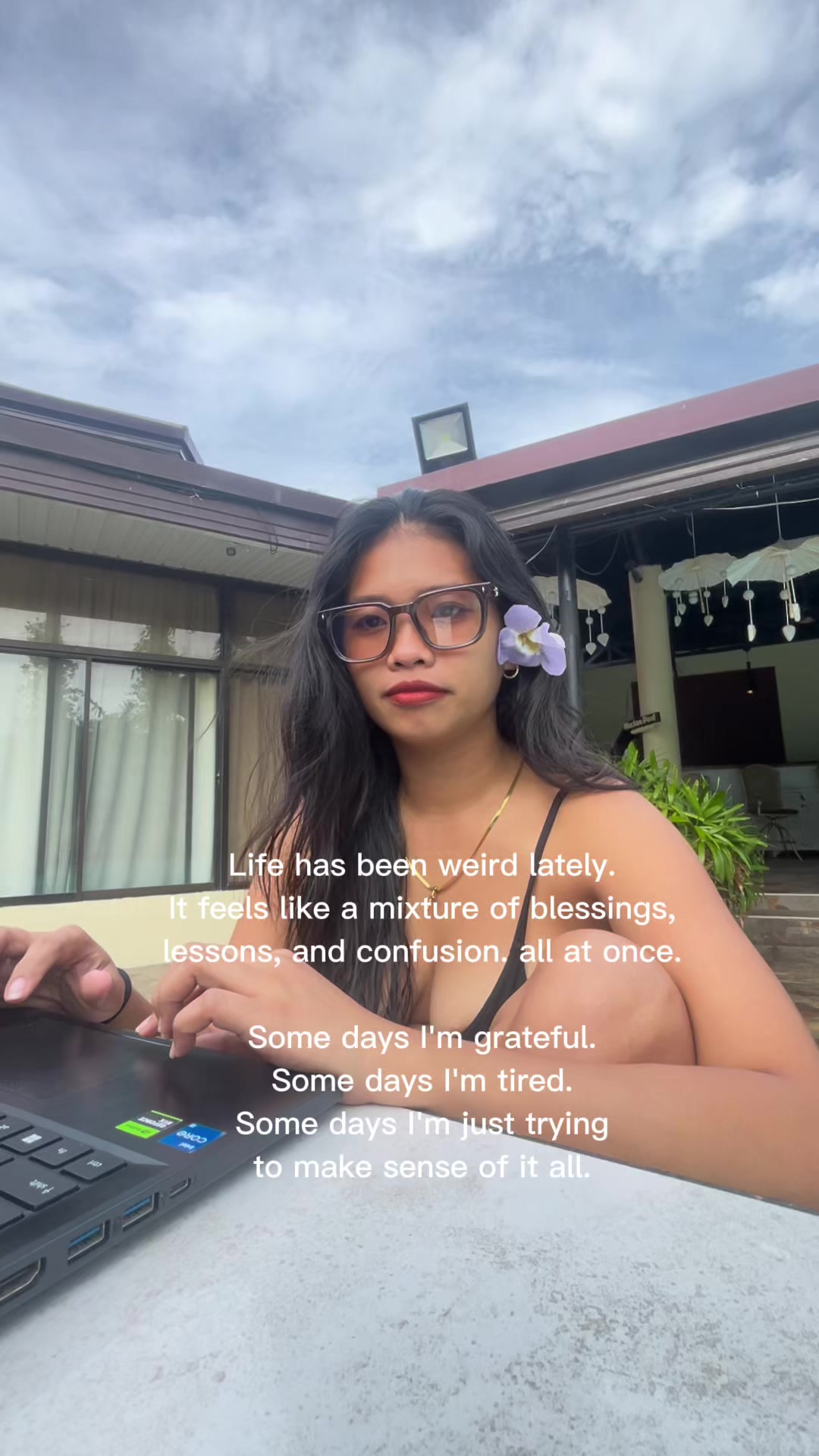 @notmoonic