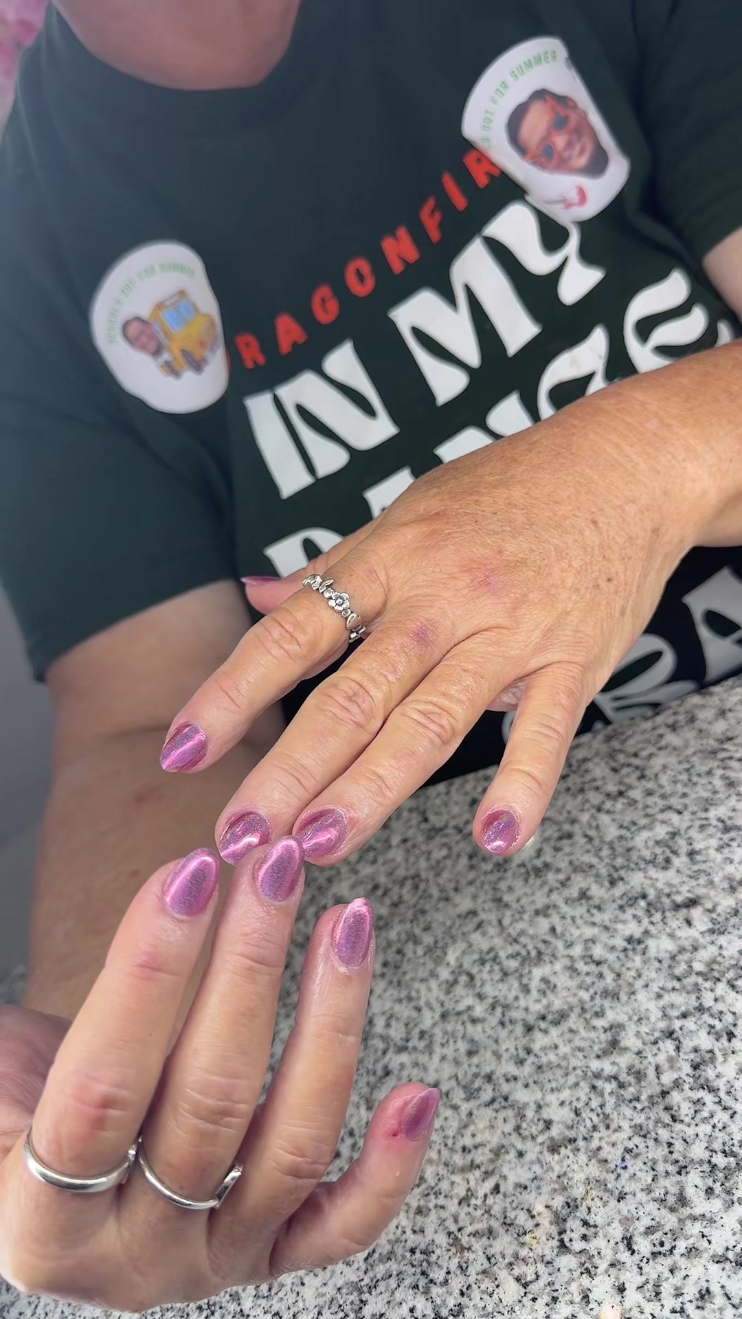 @KR nails and spa