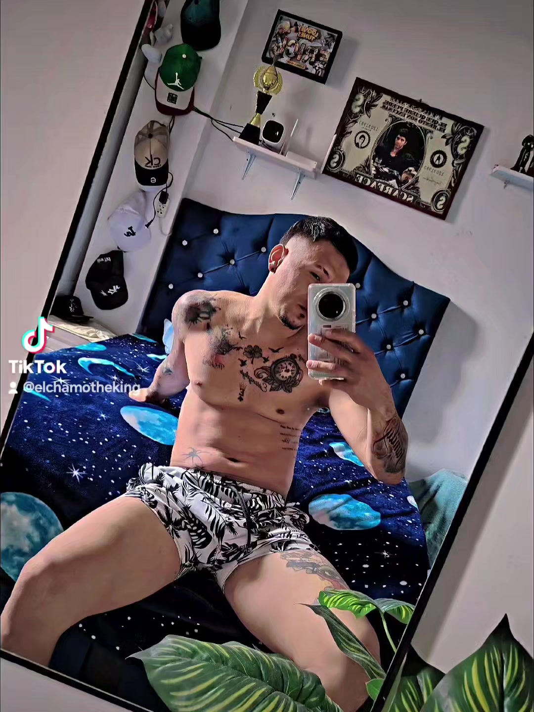 @3lChamoTheKing