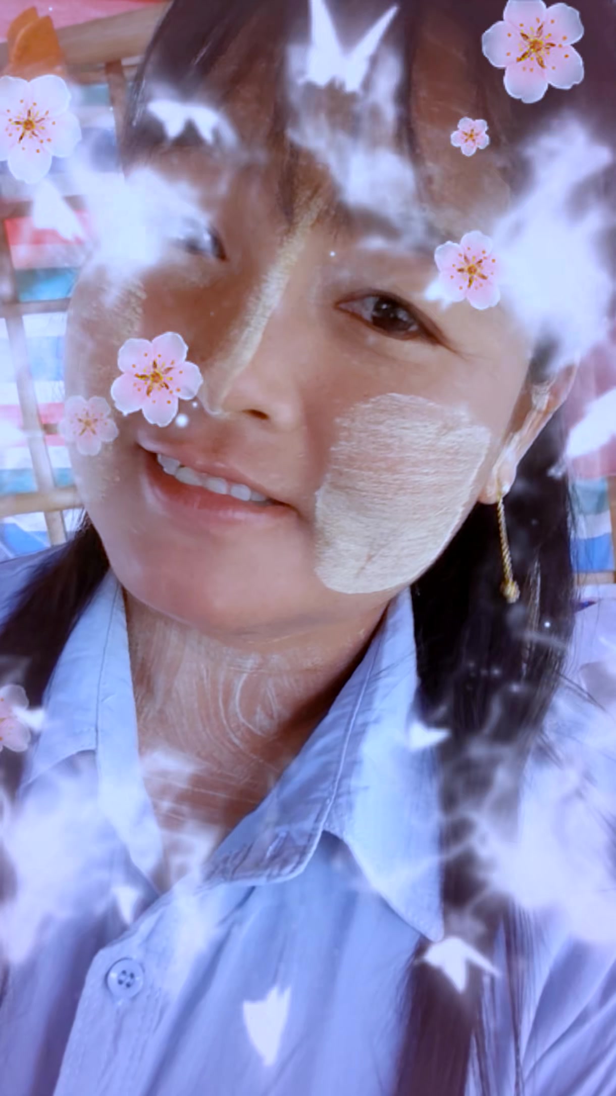 @နနိးကြာဖြူ