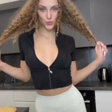 @Zoey Curly