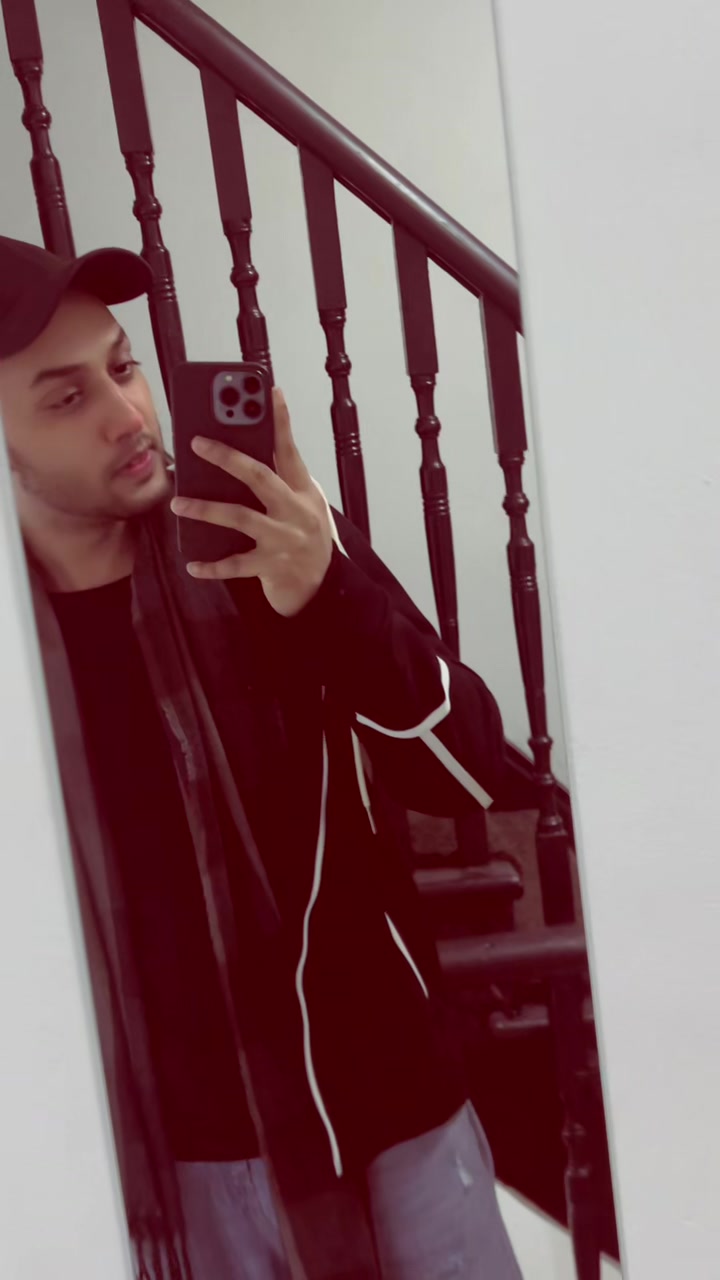 @𝙕𝙖𝙞ن🇬🇧