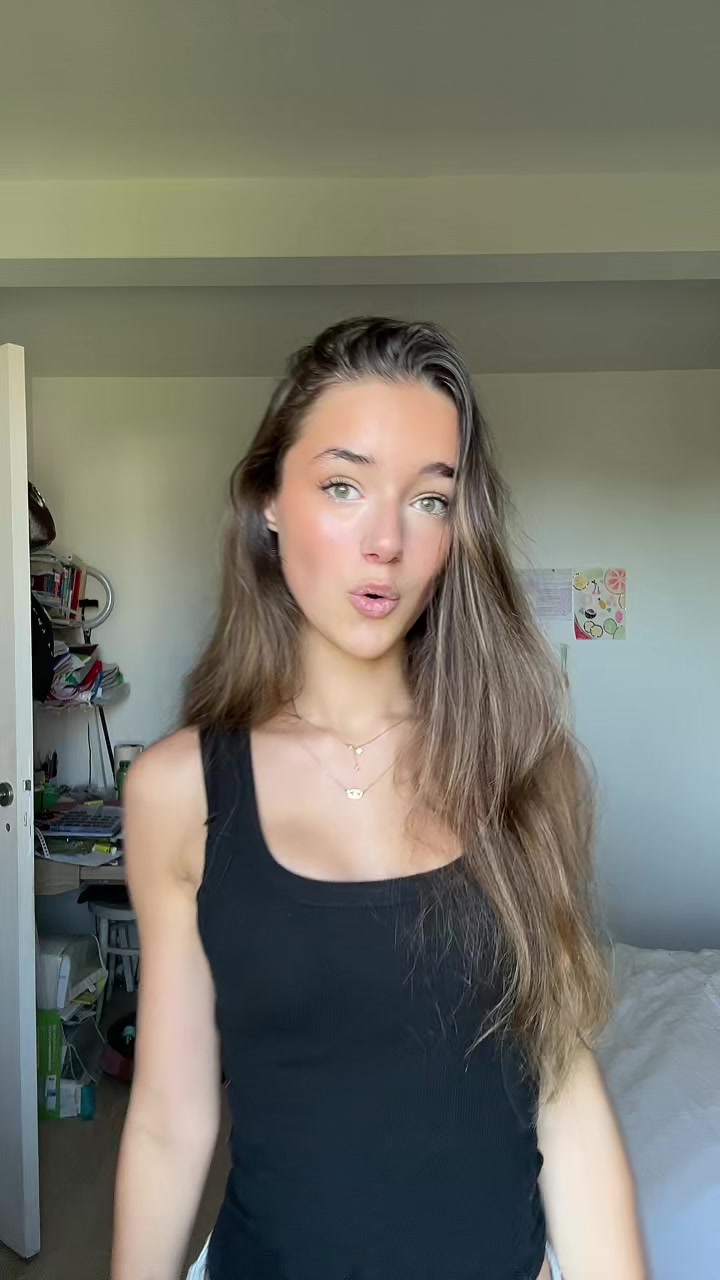 @ella 💋💋
