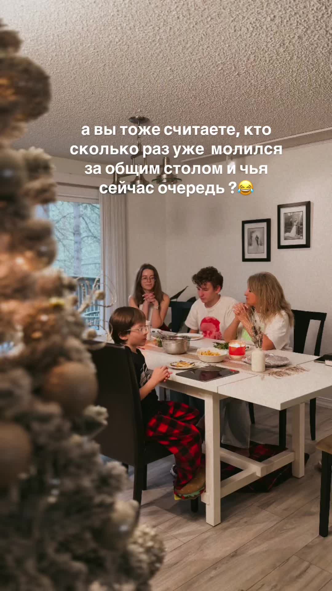 @Karyna Vynychenko