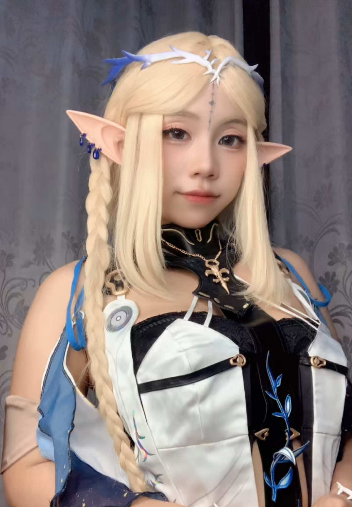 @Zhee_fl