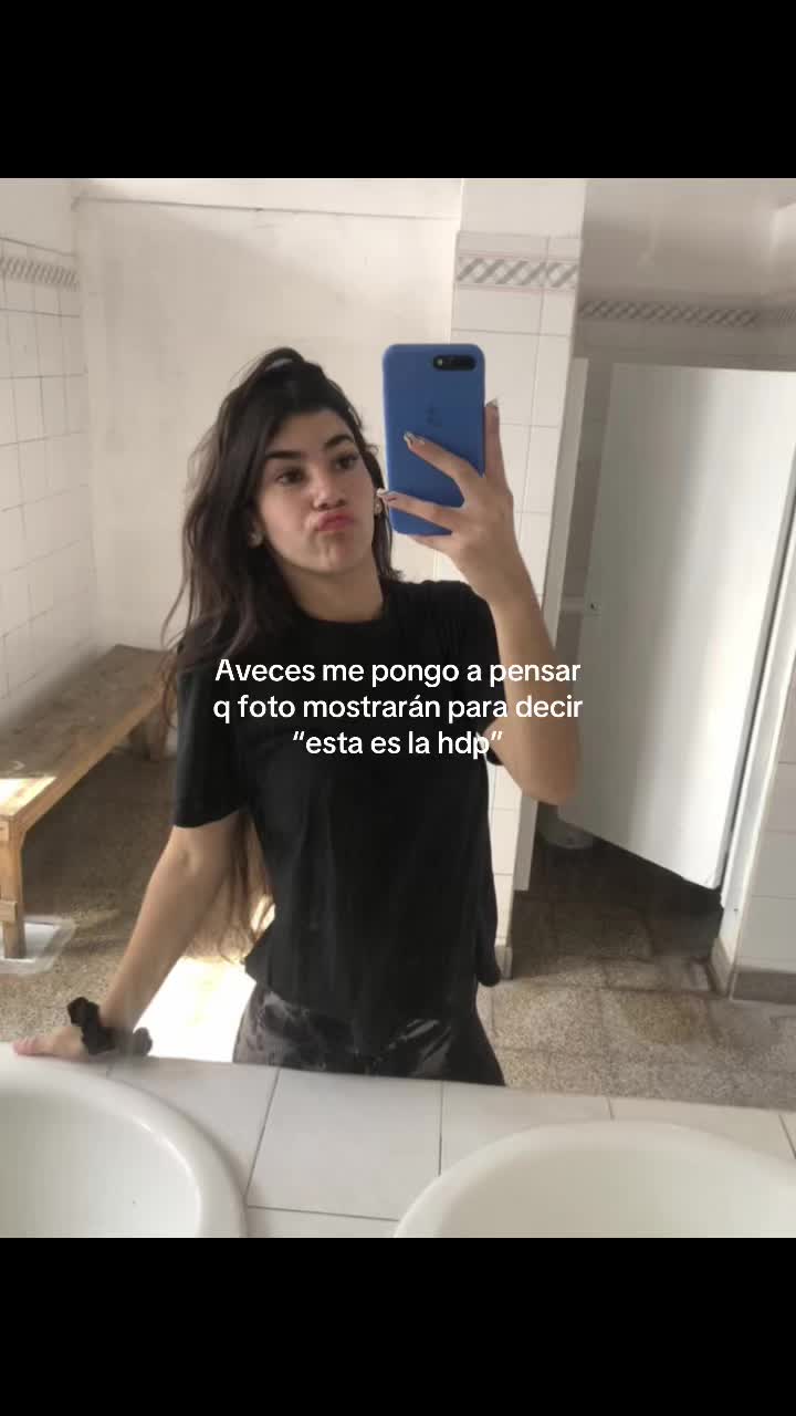 @🦋