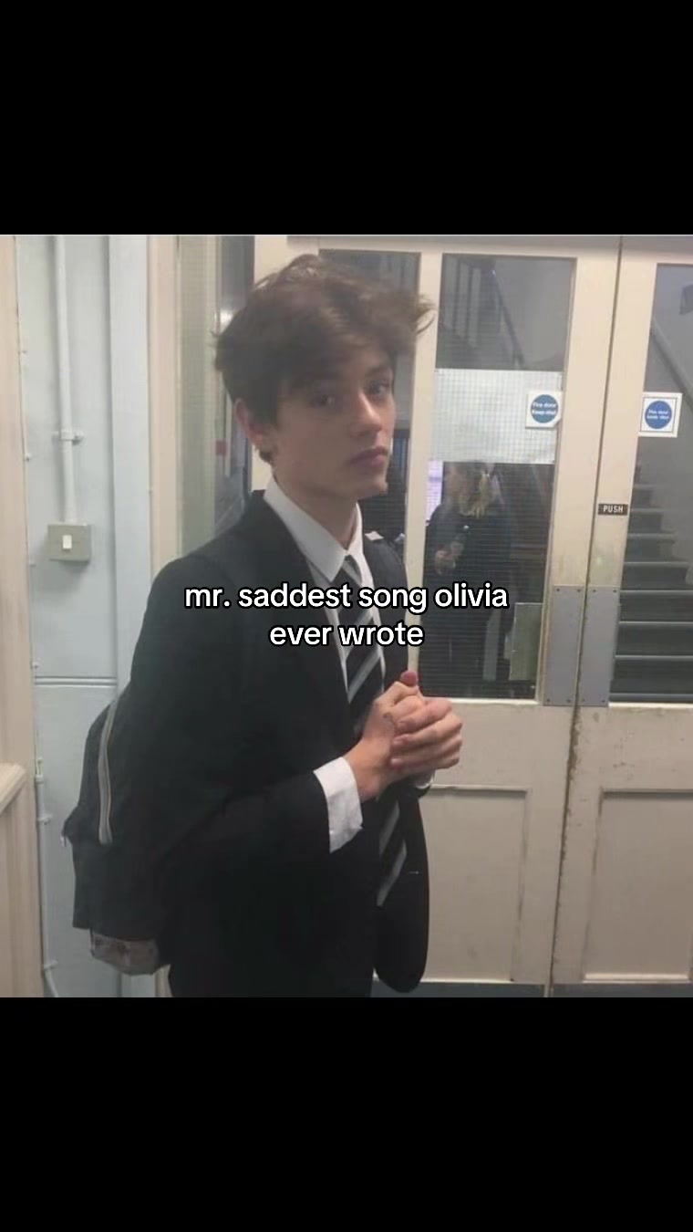 @𝓁𝒾𝓋 ⋆˙⟡