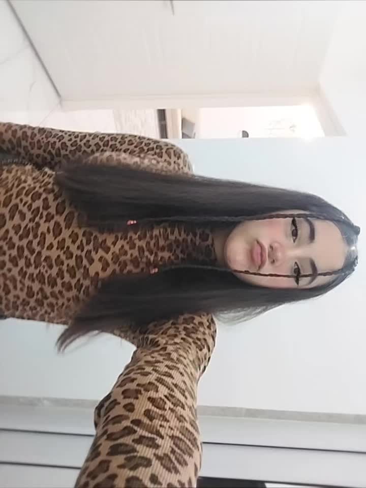 @i.aryawna