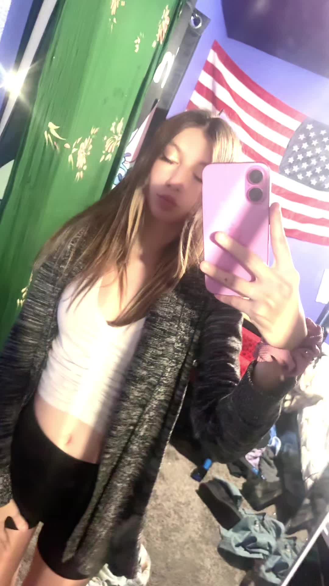 @pr3ttyface.shy_209