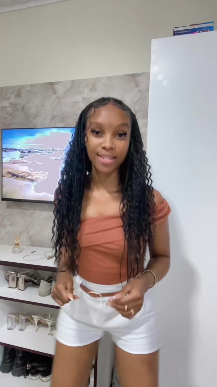 @dineotiny