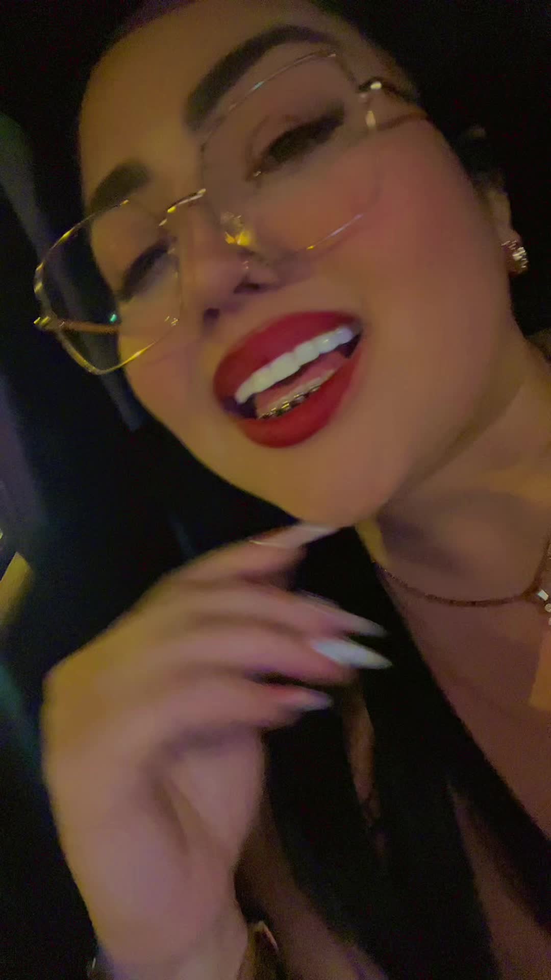 @’30:01💜