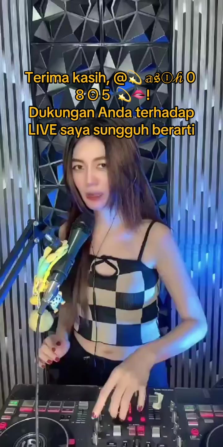 @SISIEL HACHI 805.D