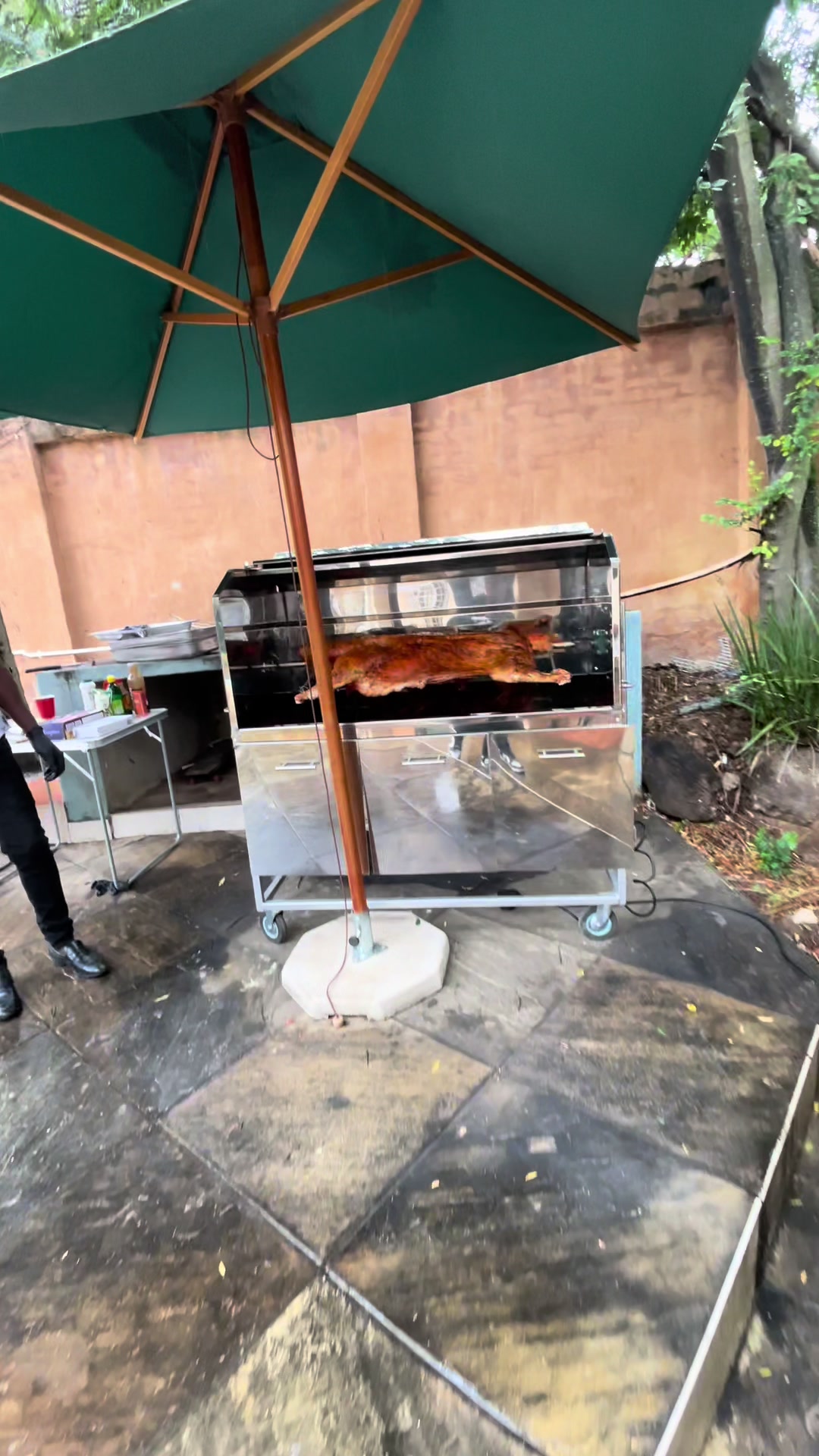 @Legendary_Spit_Braai
