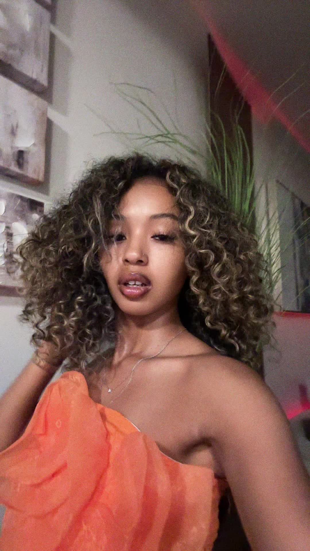@JenaeMarie🧚🏽