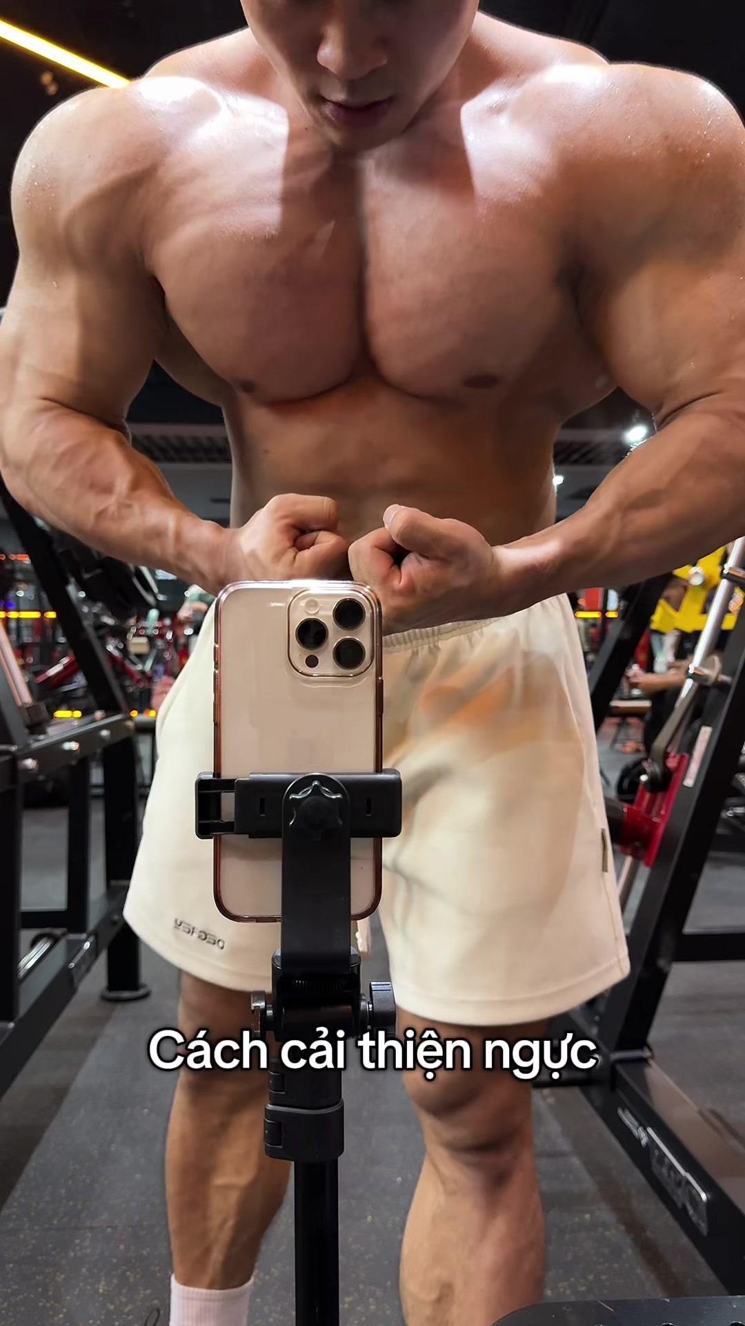 @IFBB Pro Vũ Minh Hiếu