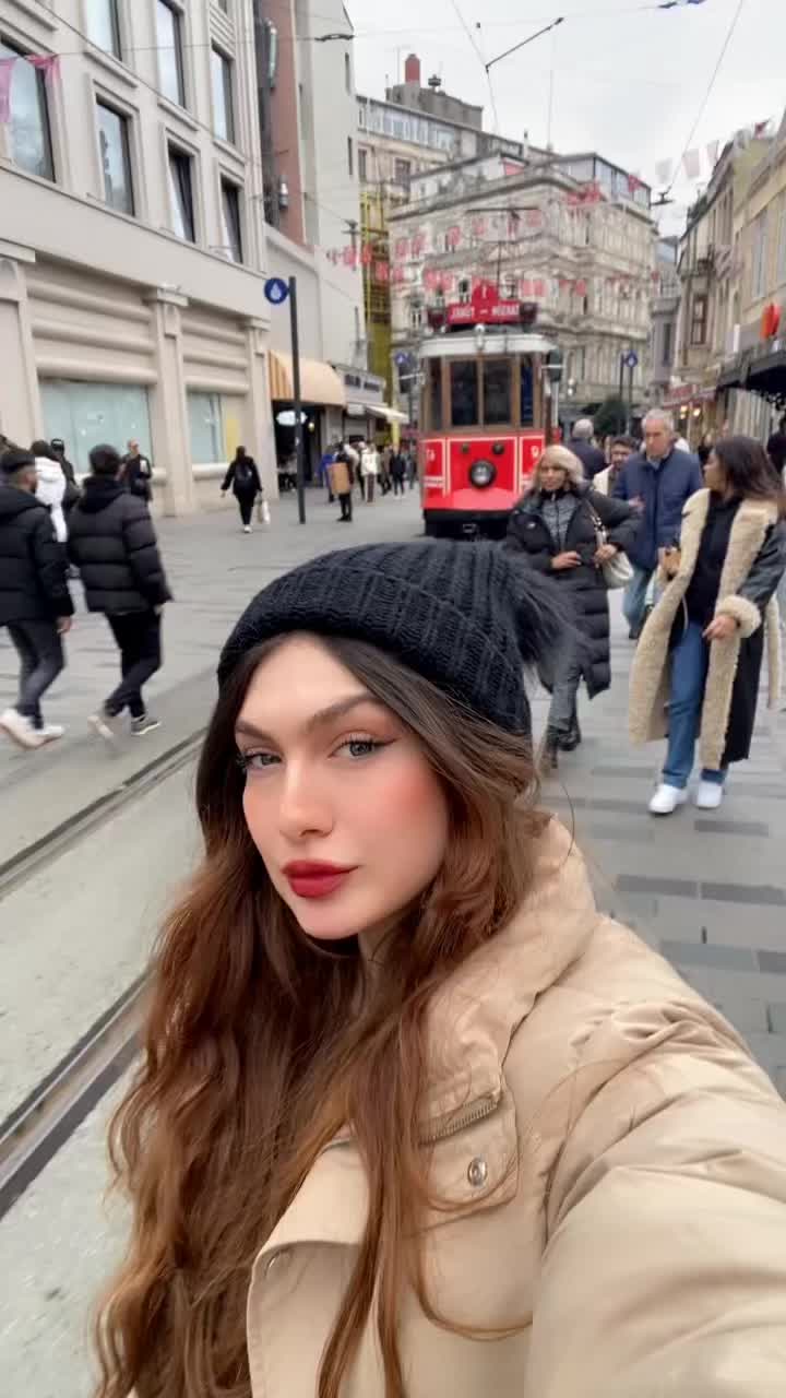 @Regina.Bee🐝