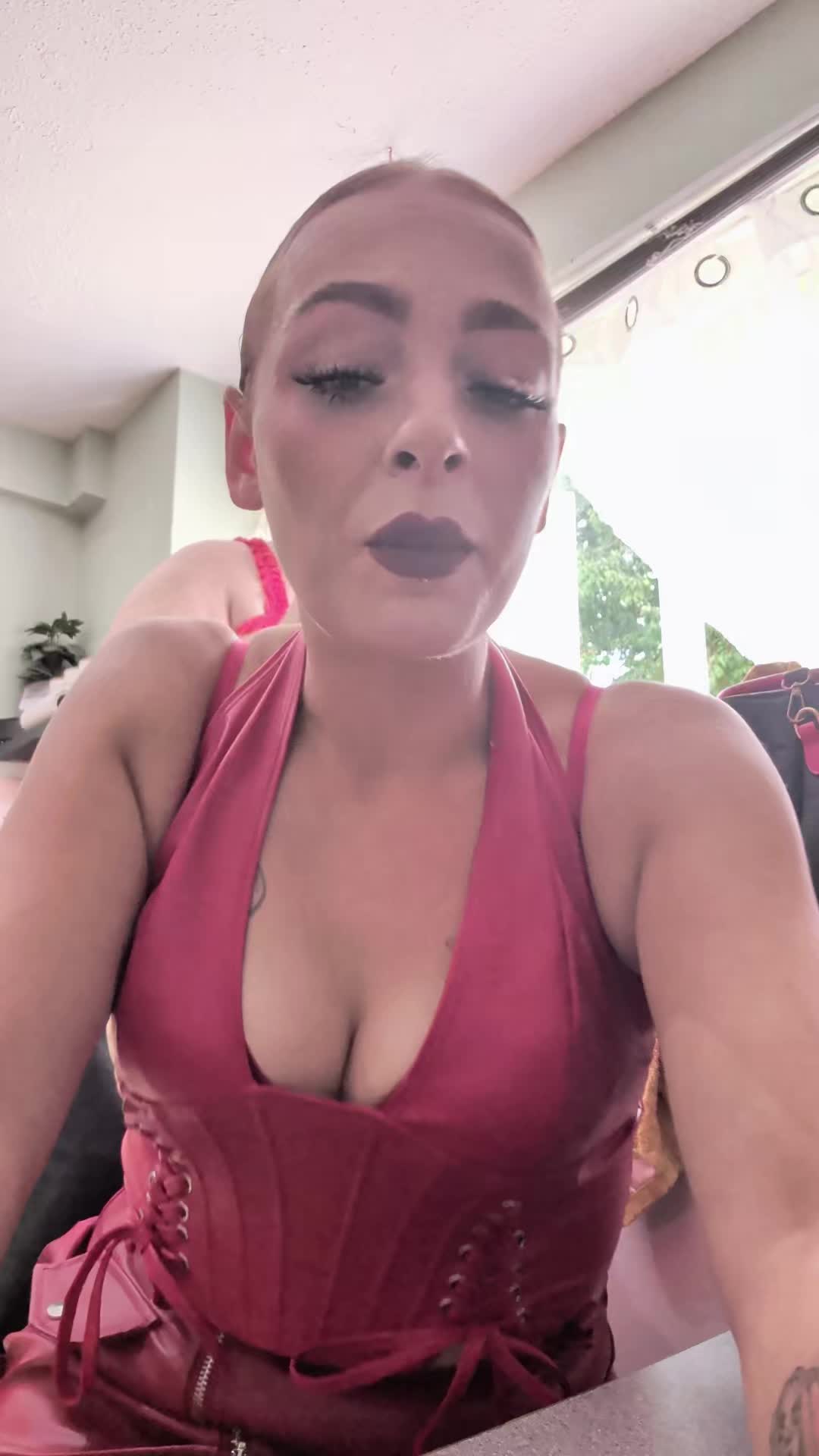 @❤️Lolly❤️