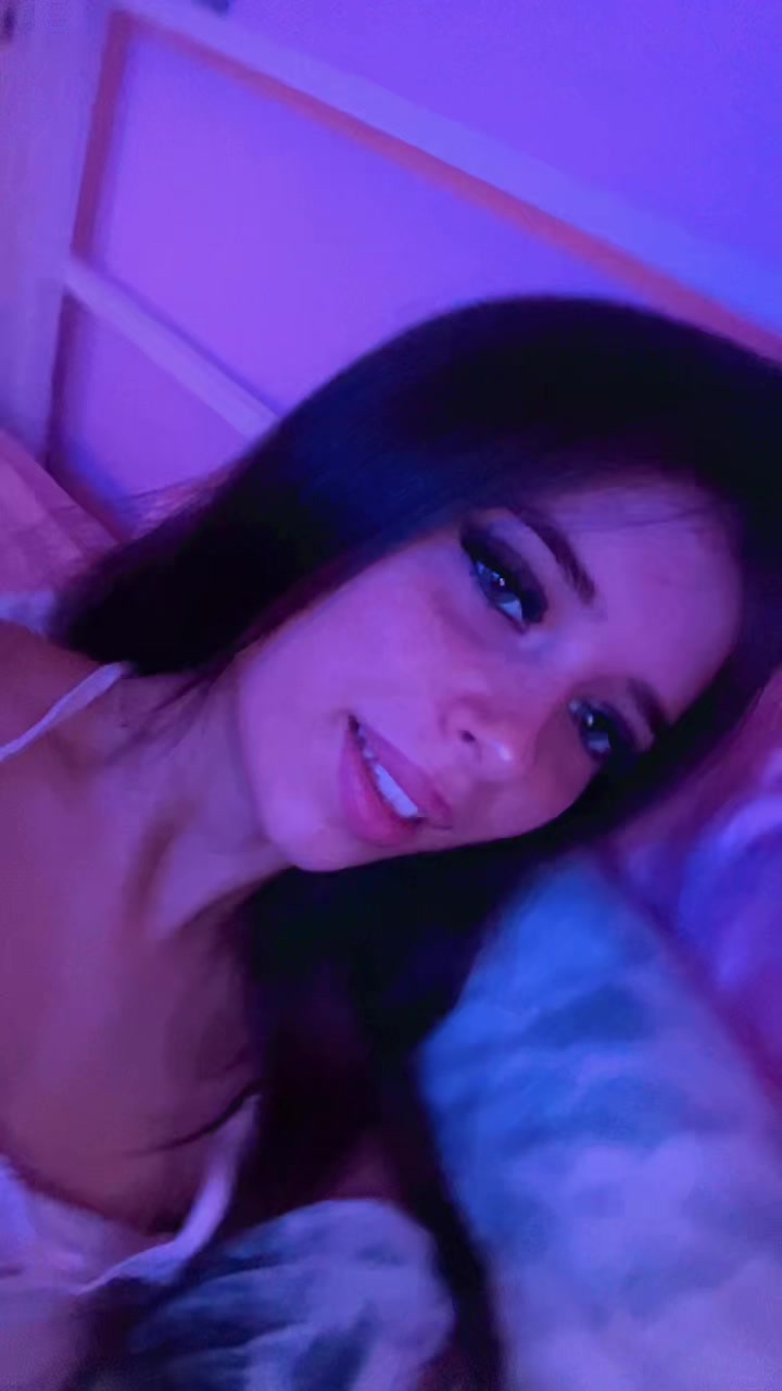 @phoebemaypublicpriv
