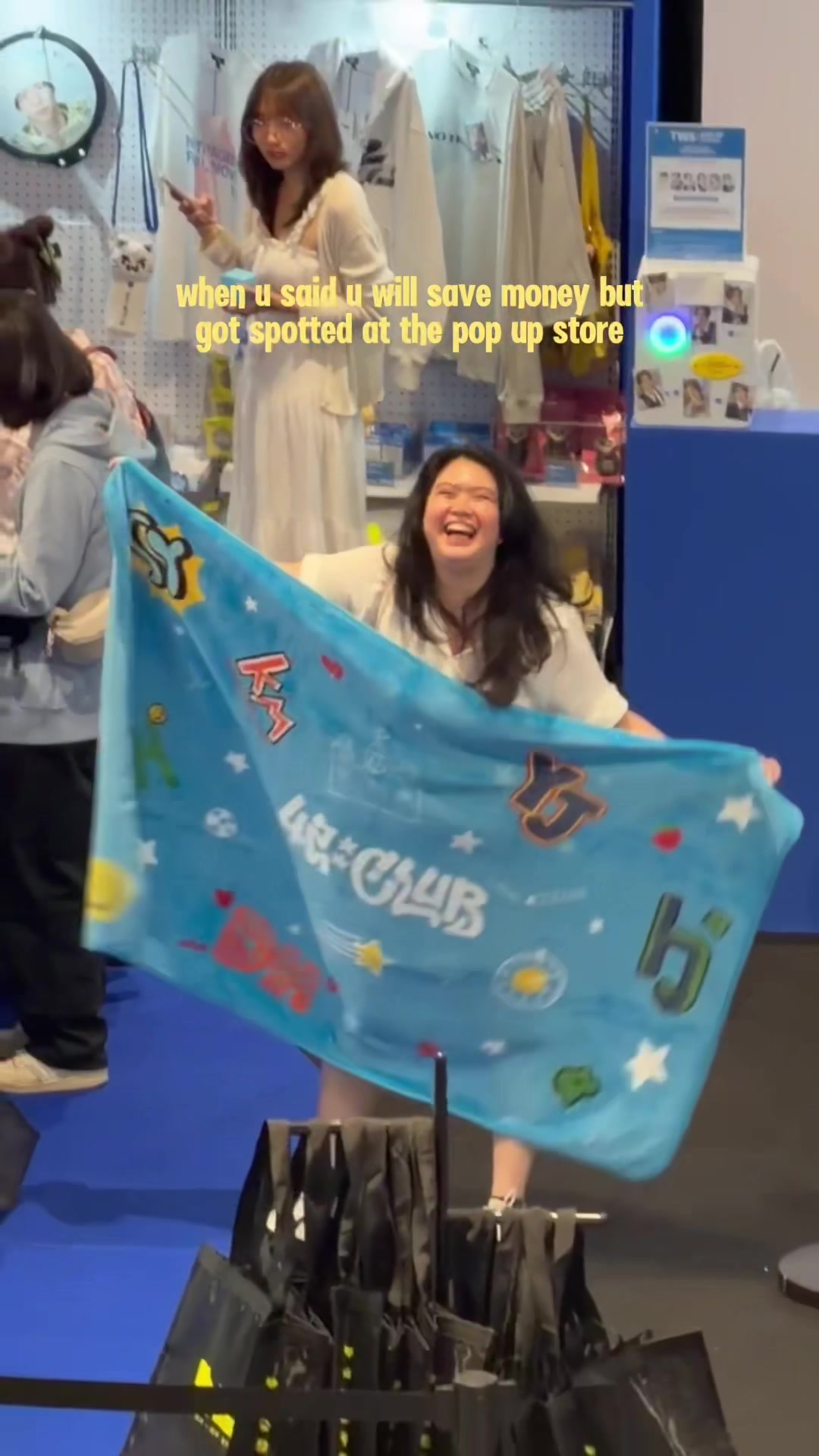 @withjanellie