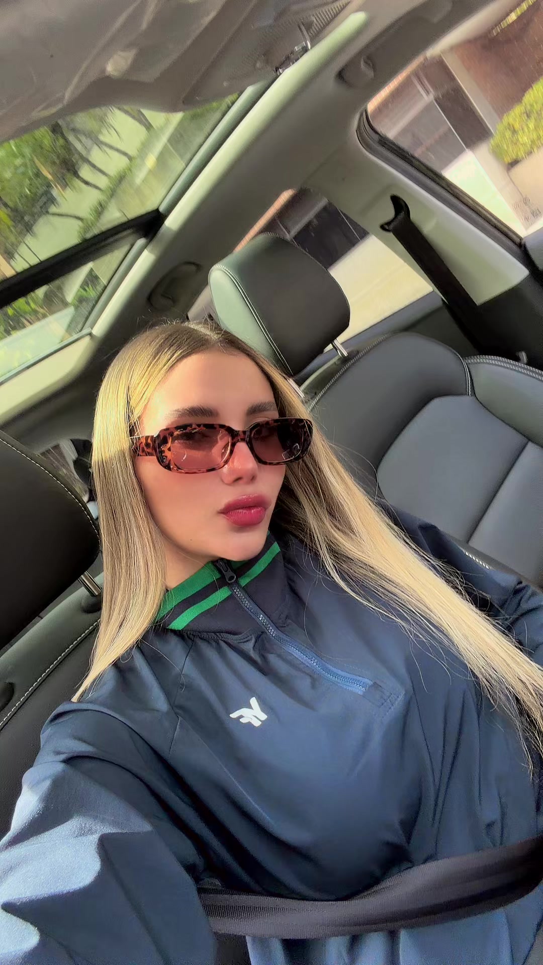 @Loreana Reyes 🦋